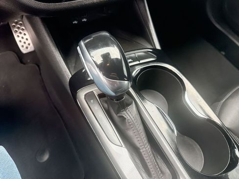 Certified 2024 Buick Envista Sport Touring w/ Convenience I Package image 19