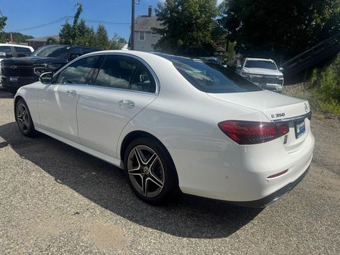 Used 2023 Mercedes-Benz E 350 4MATIC Sedan image 3