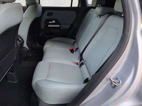 New 2026 Mercedes-Benz GLA 250 4MATIC image 16