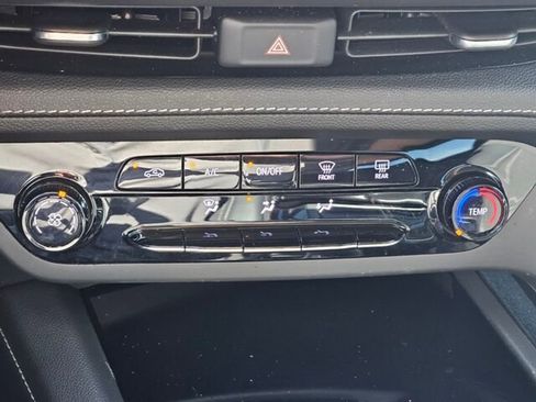 Used 2023 Buick Envision Preferred w/ Sport Touring Package image 18