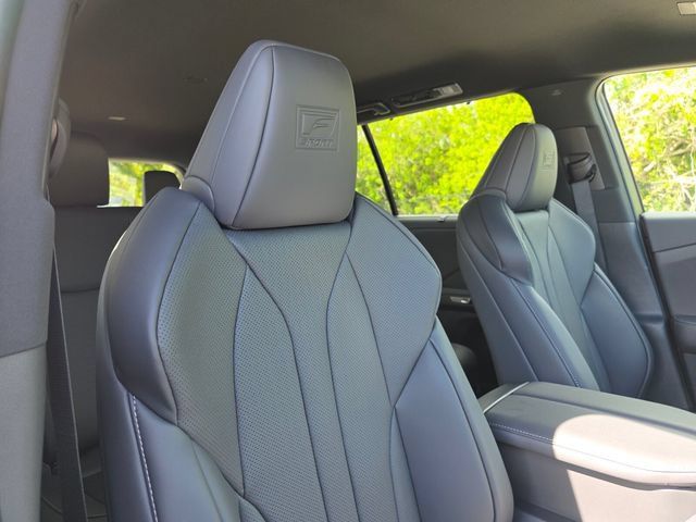 New 2026 Lexus TX 500h AWD w/ Technology Package image 11