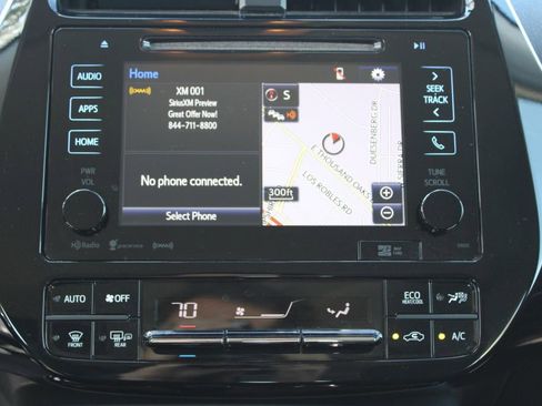 Used 2017 Toyota Prius Three w/ Carpet Mat Package FWD image 21