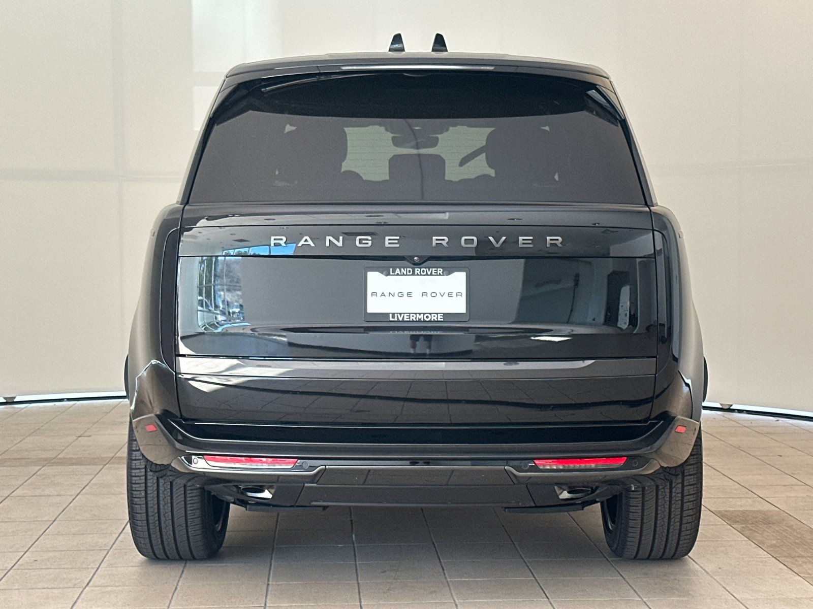 New 2026 Land Rover Range Rover SE AWD/4WD image 5