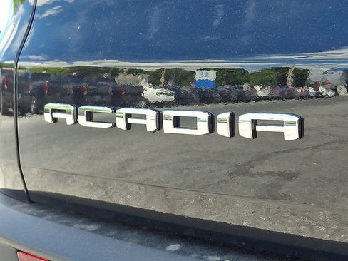 New 2026 GMC Acadia AT4 w/ Luxury Package AWD/4WD image 11