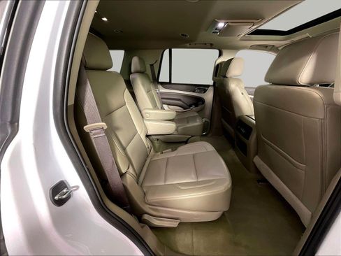 Used 2019 Chevrolet Tahoe Premier AWD/4WD image 25