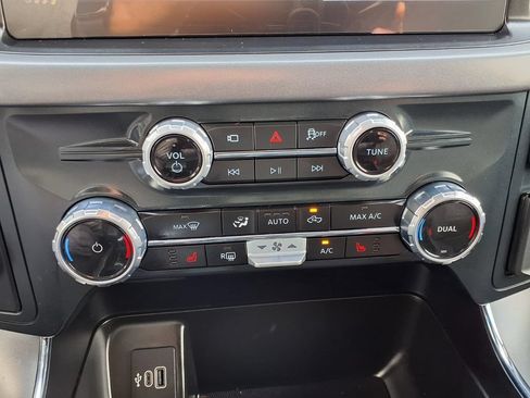 Used 2025 Ford F150 XLT w/ Equipment Group 302A MID RWD image 12