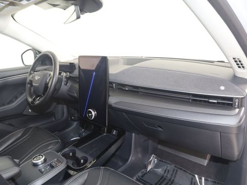 Used 2023 Ford Mustang Mach-E Premium AWD/4WD image 41