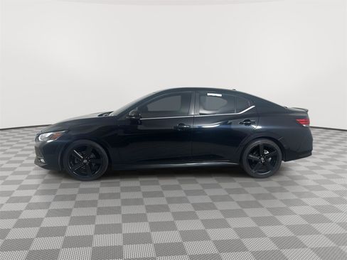 Used 2022 Nissan Sentra SR w/ Midnight Edition FWD image 4