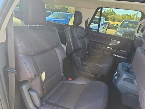 New 2026 Ford Expedition Max Platinum w/ Platinum Ultimate Package image 11