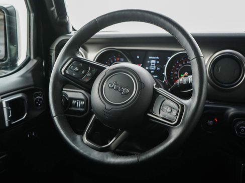 Used 2019 Jeep Wrangler Unlimited Sport S image 14