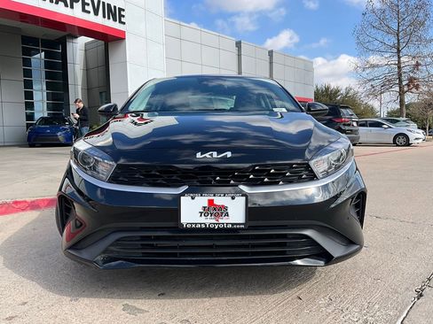 Used 2024 Kia Forte LXS image 4