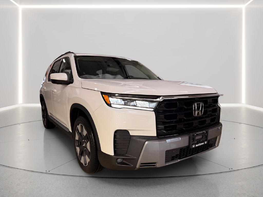 New 2026 Honda Pilot Touring image 2