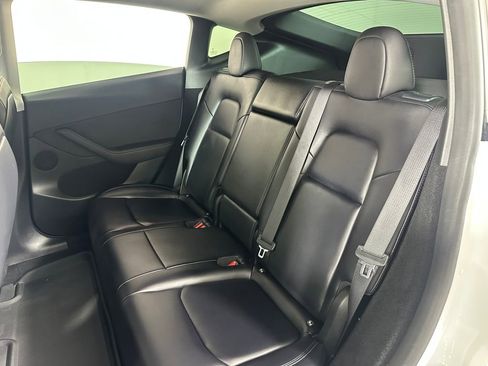 Used 2023 Tesla Model Y Performance image 20