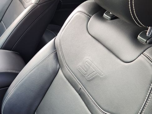 Used 2021 Ford Explorer ST w/ Equipment Group 401A image 16