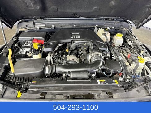 Used 2021 Jeep Gladiator Rubicon AWD/4WD image 31