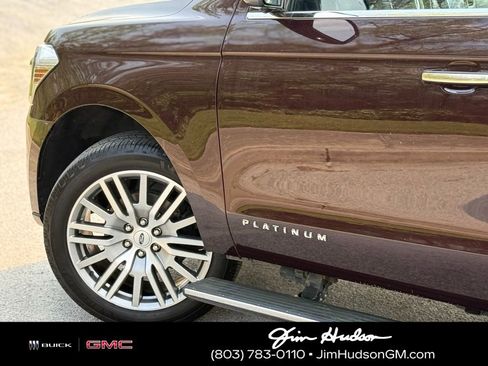 Used 2023 Ford Expedition Max Platinum image 9