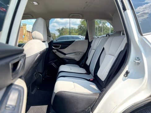 Used 2024 Subaru Forester AWD/4WD image 12