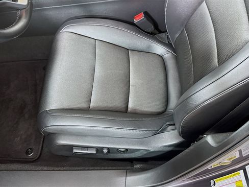 Used 2022 Honda Accord Sport image 19