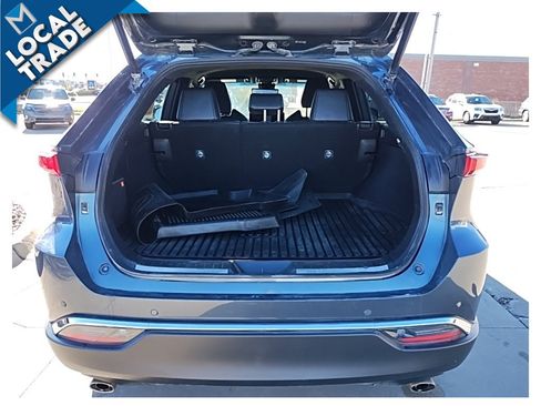 Used 2021 Toyota Venza Limited image 50