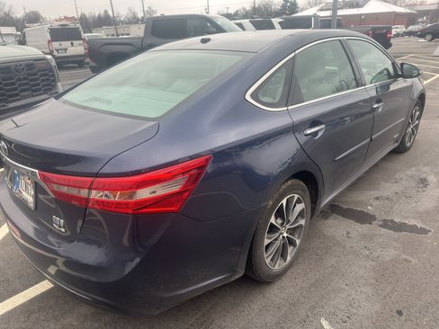 Used 2016 Toyota Avalon XLE Plus image 4