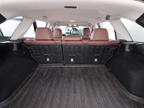 Used 2018 Subaru Outback 2.5i Touring image 28