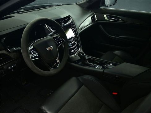 Used 2019 Cadillac CTS V image 17
