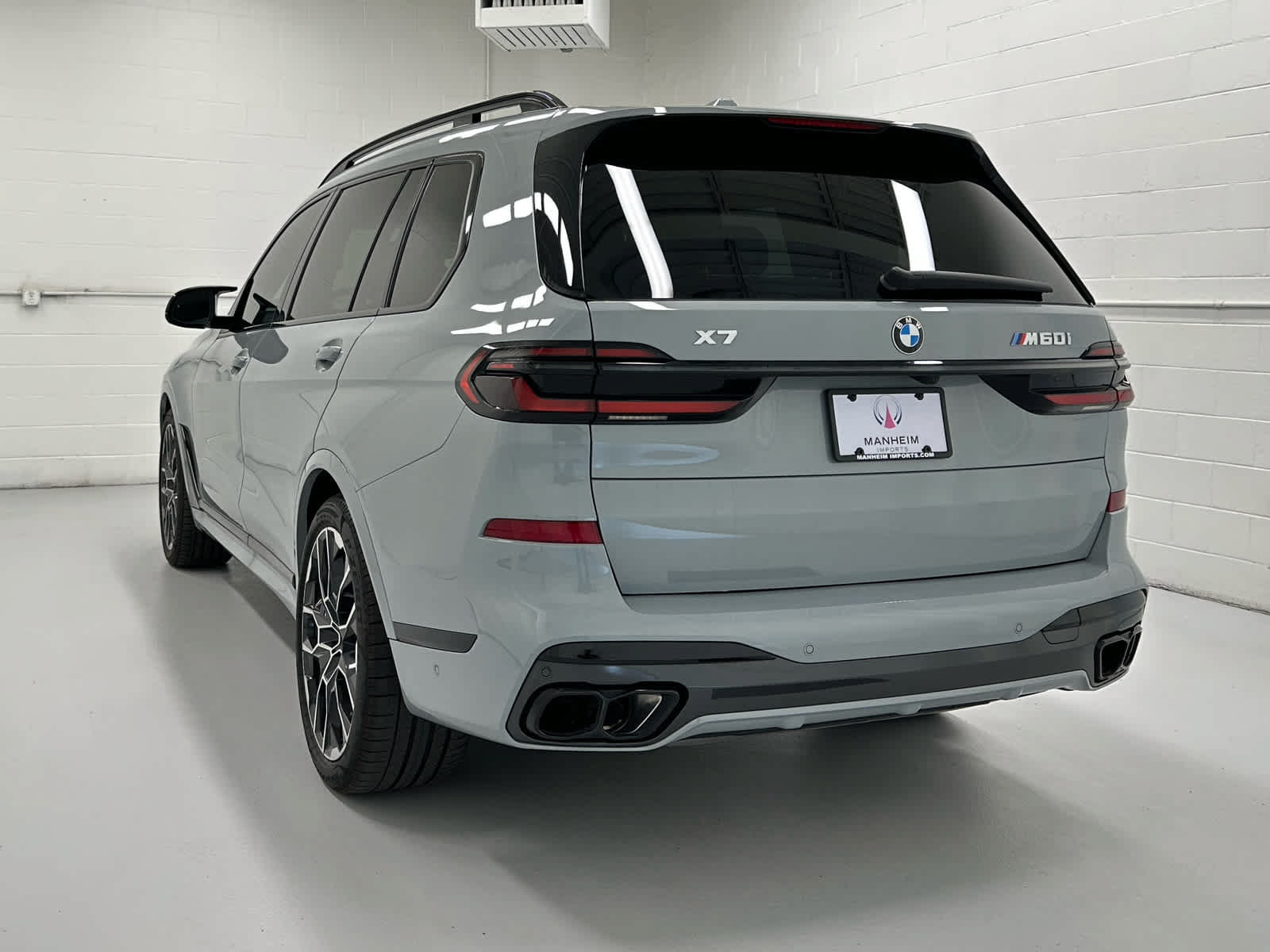 Used 2026 BMW X7 M60i AWD/4WD image 8