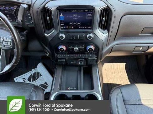 Used 2022 GMC Sierra 2500 Denali AWD/4WD image 26