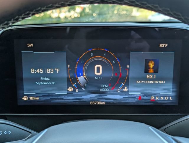 Used 2025 Chevrolet Traverse LT FWD image 15