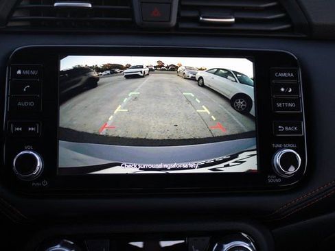 New 2025 Nissan Versa SR w/ Trunk Package image 14