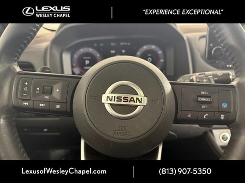 Used 2021 Nissan Rogue Platinum image 7