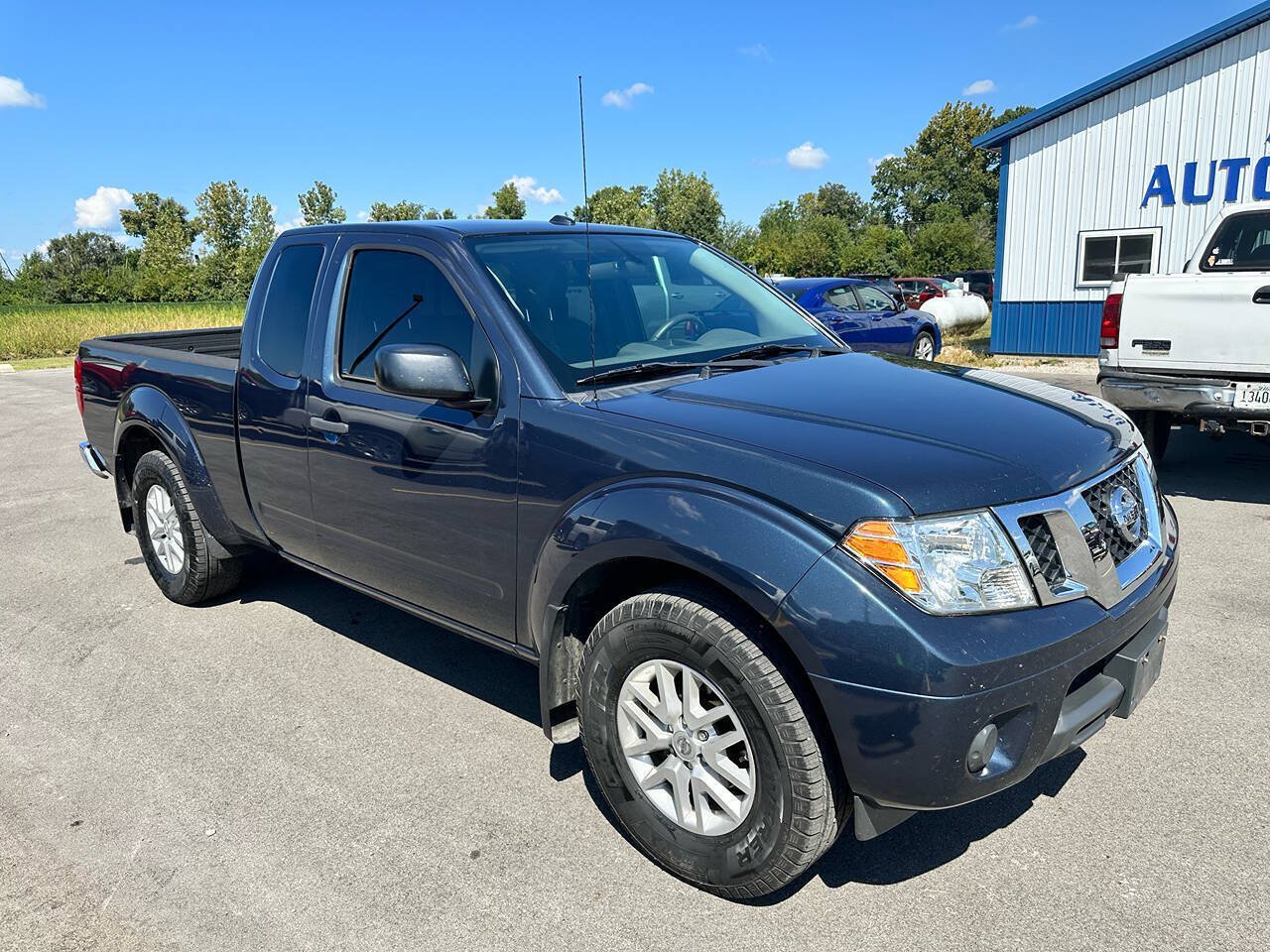 Used 2018 Nissan Frontier SV RWD image 9