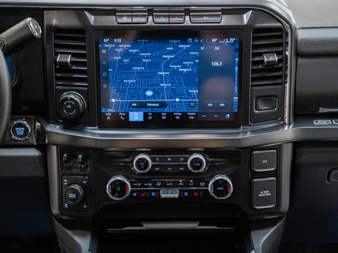 Certified 2024 Ford F250 Lariat w/ Lariat Ultimate Package AWD/4WD image 25
