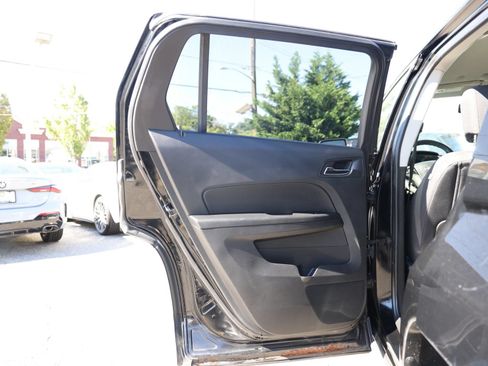 Used 2017 GMC Terrain SLE FWD image 17