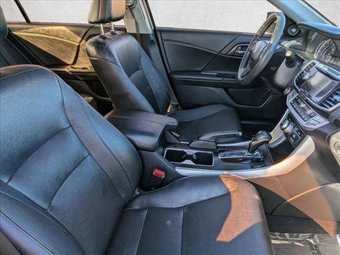 Used 2015 Honda Accord EX-L image 20