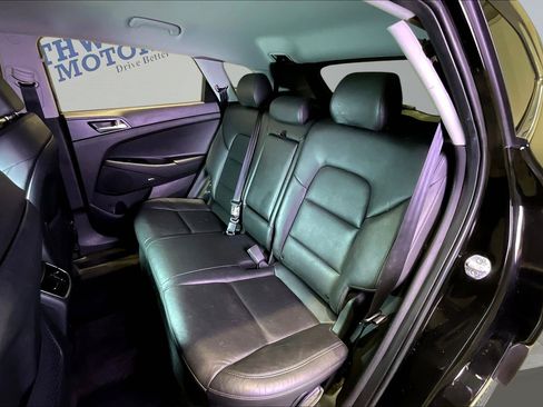 Used 2020 Hyundai Tucson Limited FWD image 23