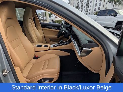 Used 2021 Porsche Panamera image 16