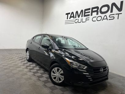 Used 2025 Nissan Versa S w/ Trunk Package