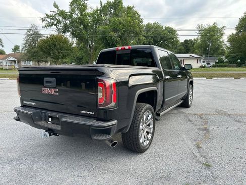 Used 2017 GMC Sierra 1500 Denali w/ Denali Ultimate Package AWD/4WD image 5