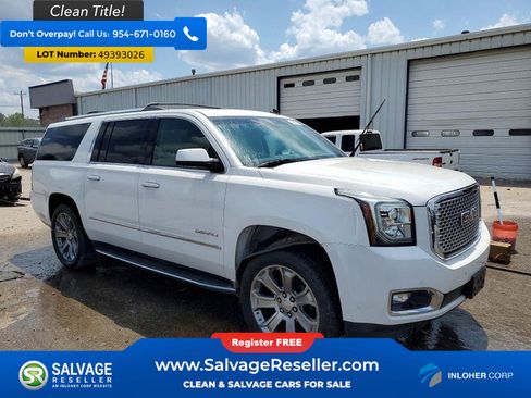 Used 2015 GMC Yukon XL Denali w/ Touring Package AWD/4WD image 5