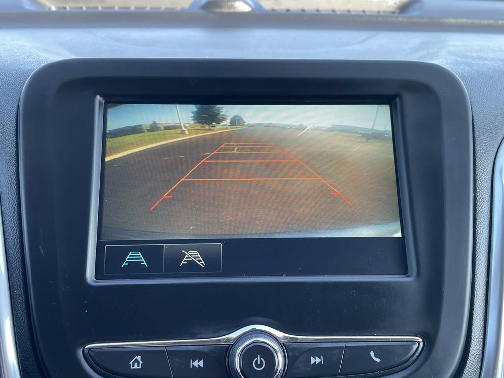 Used 2018 Chevrolet Equinox LT FWD image 13