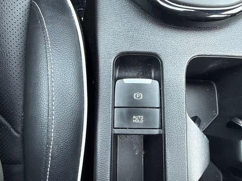 Used 2023 Kia Forte GT-Line w/ GT-Line Premium Package FWD image 29