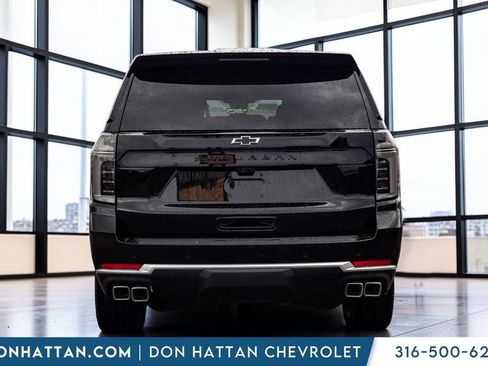 New 2026 Chevrolet Suburban High Country AWD/4WD image 23