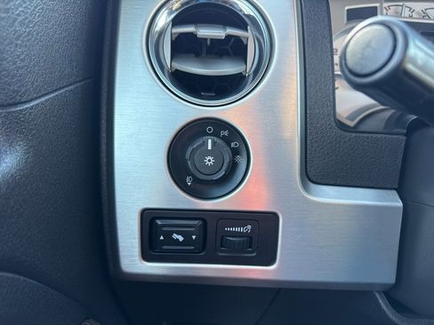 Used 2009 Ford F150 Platinum image 11