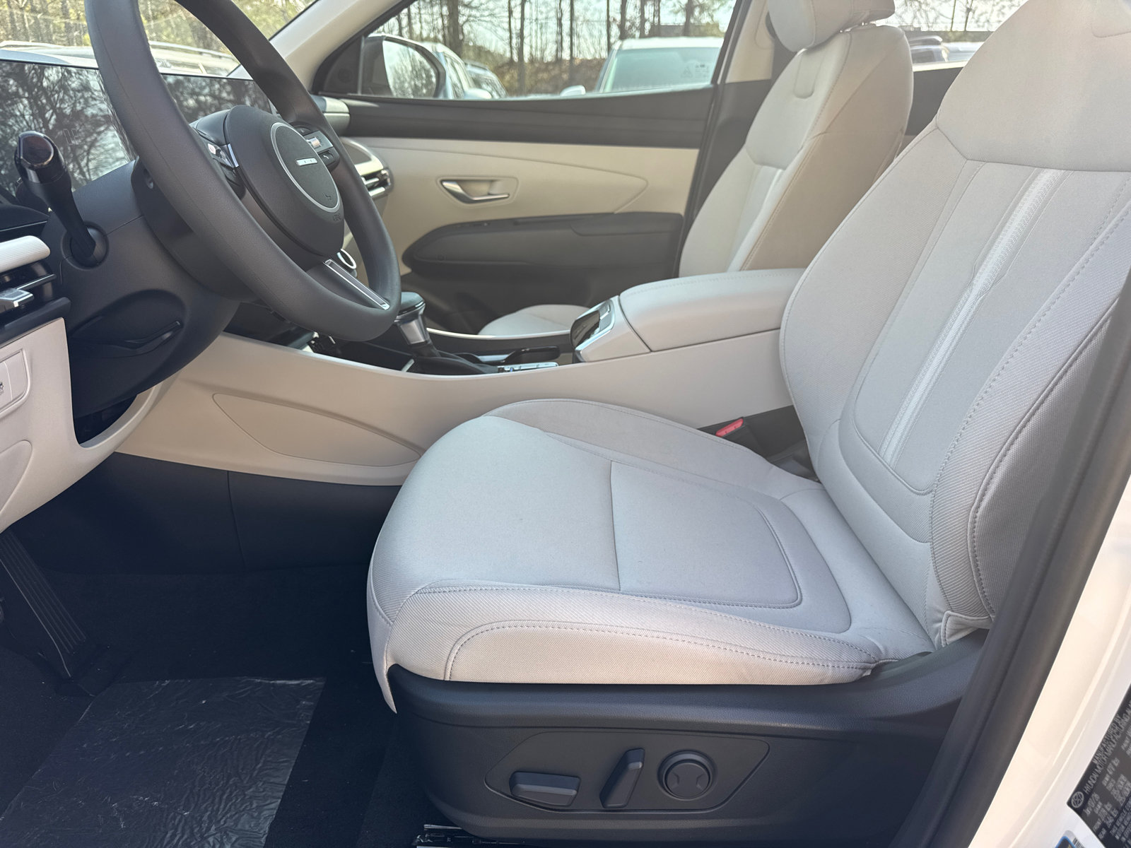 New 2026 Hyundai Tucson SEL Plus FWD image 10
