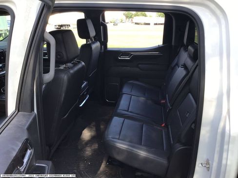 Used 2023 Chevrolet Silverado 1500 LTZ AWD/4WD image 9