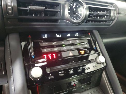 Used 2024 Lexus IS 500 w/ Accessory Package image 36