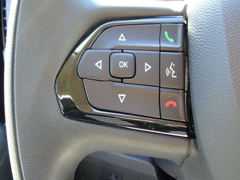 Used 2025 RAM ProMaster 2500 w/ Convenience Group FWD image 15