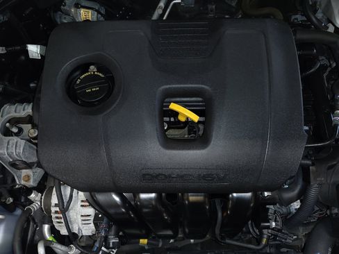 Used 2020 Hyundai Elantra SEL w/ Cargo Package (C1) image 30