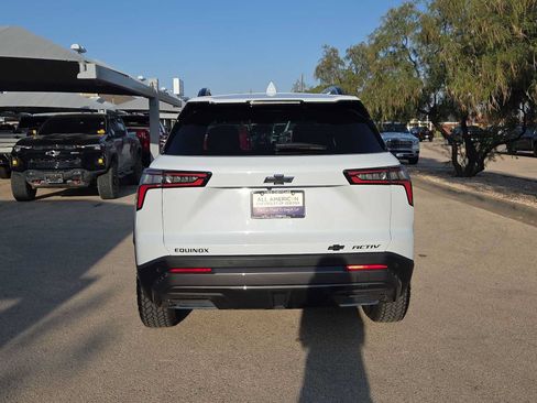 Used 2026 Chevrolet Equinox ACTIV w/ LPO, Floor Liner Package FWD image 7